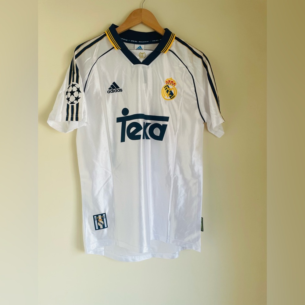 RETRO Real Madrid 1999/00 Clarence Seedorf Jersey.